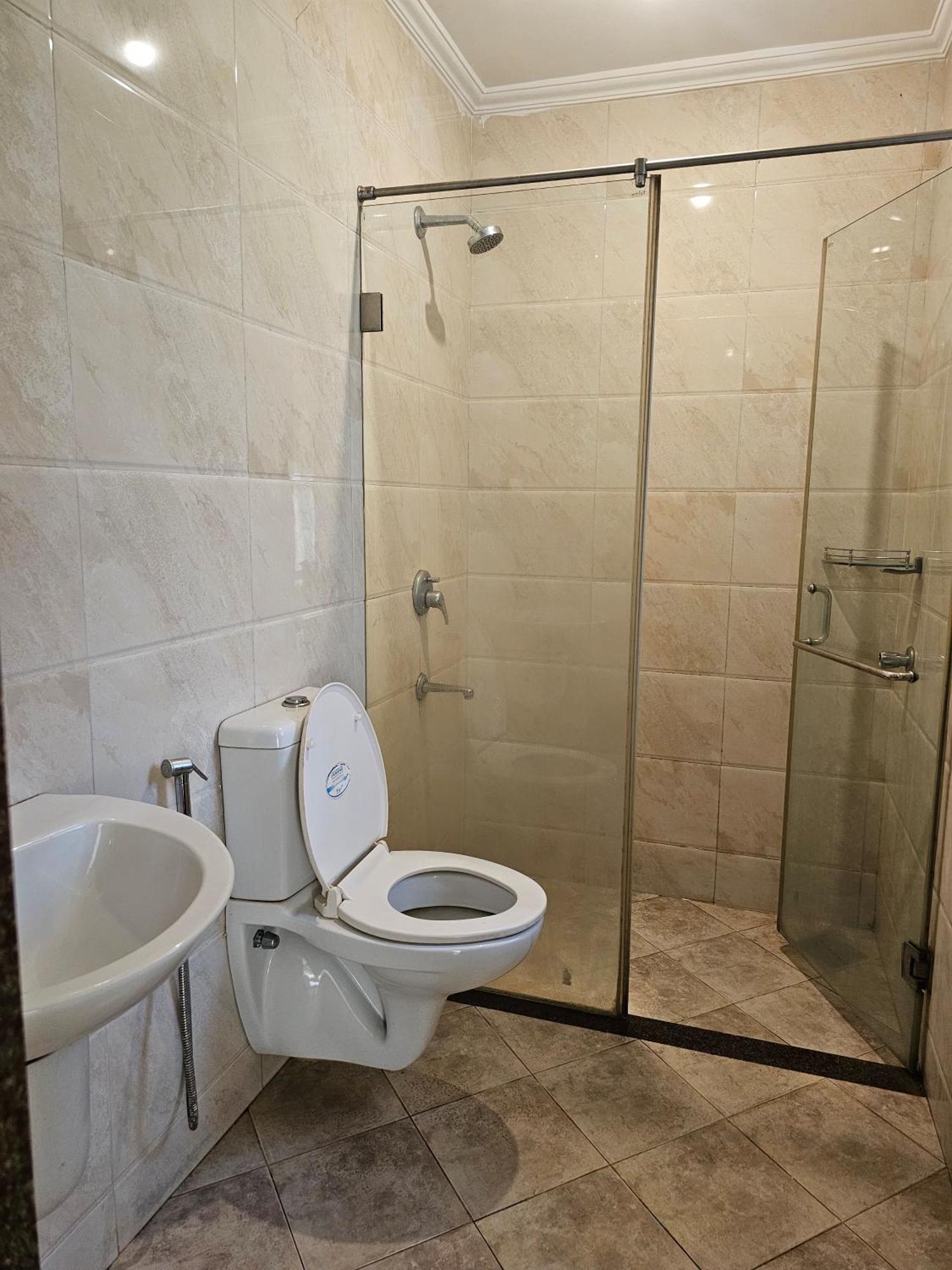 B&F Kensington Square Apartment ชิโวลิม ภายนอก รูปภาพ
